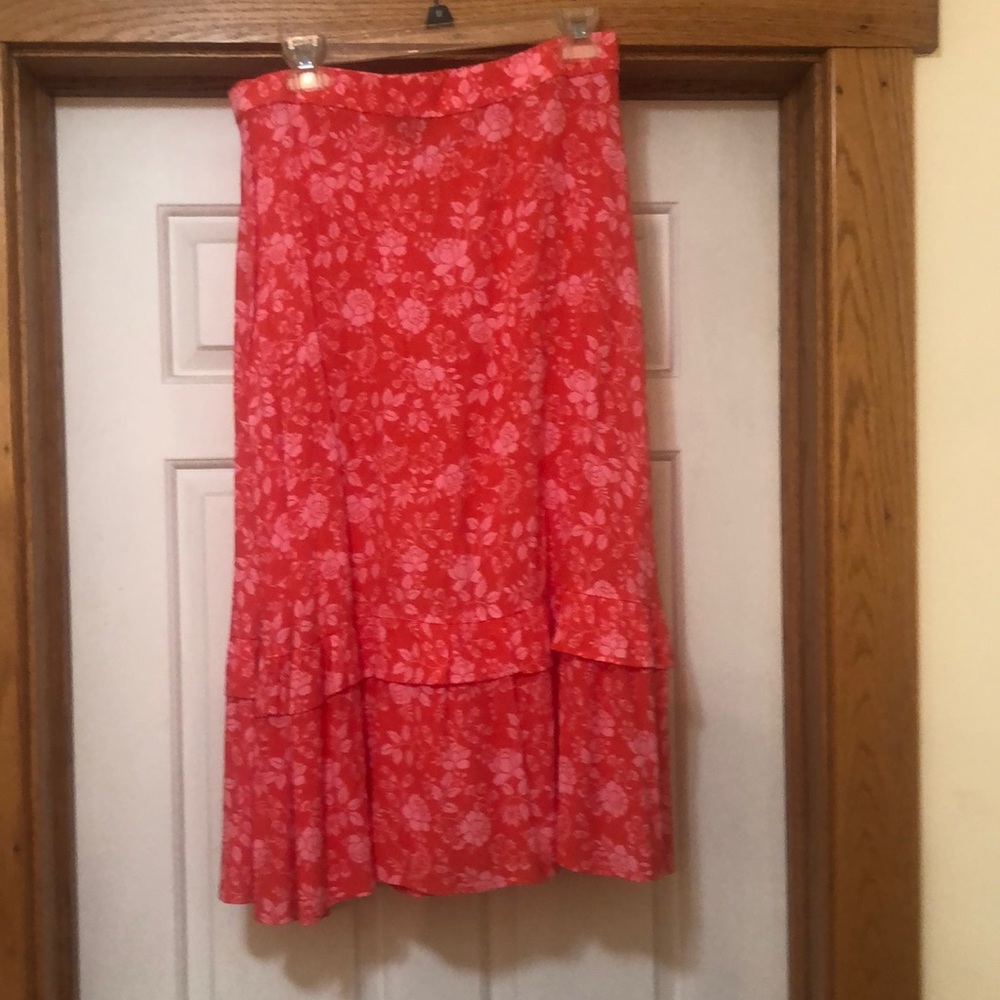 Talbots ruffled tier skirt with flowers, coral and pink. Medium. Like new!
